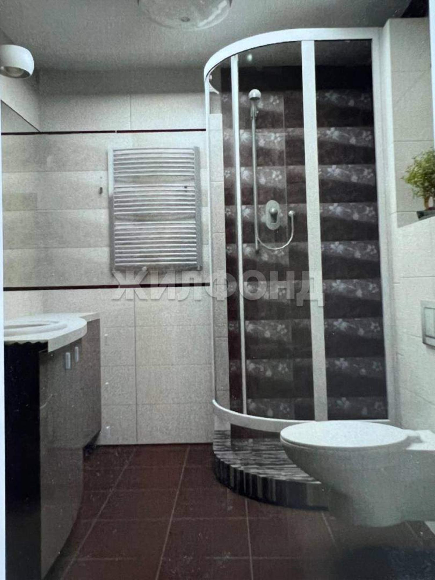 Купить квартиру за 10 700 000 рублей на Горский микрорайон, д.6