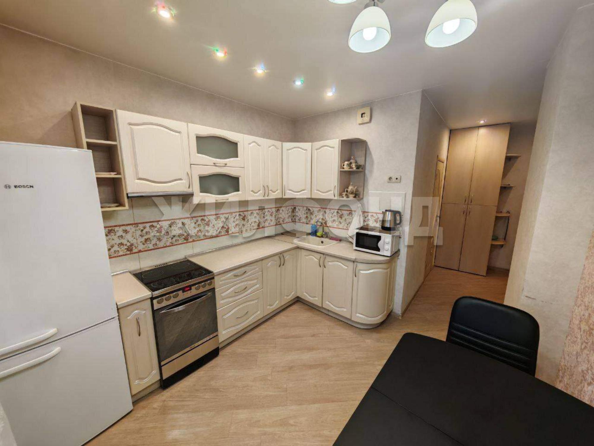 Сдать квартиру за 32 000 рублей на Восход улица, д.20/1