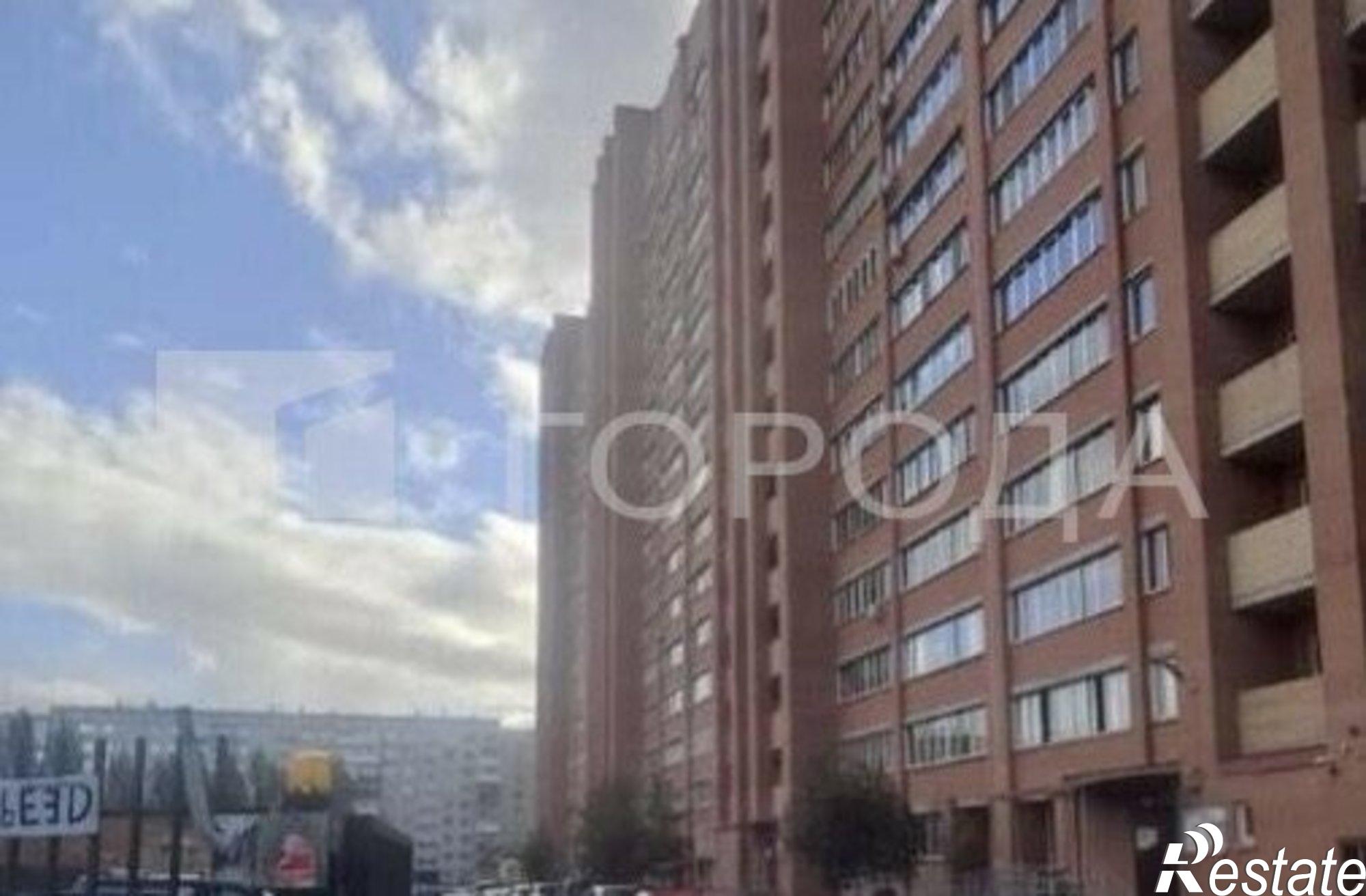 Купить квартиру за 6 990 000 рублей на ул Сержанта Коротаева, 1