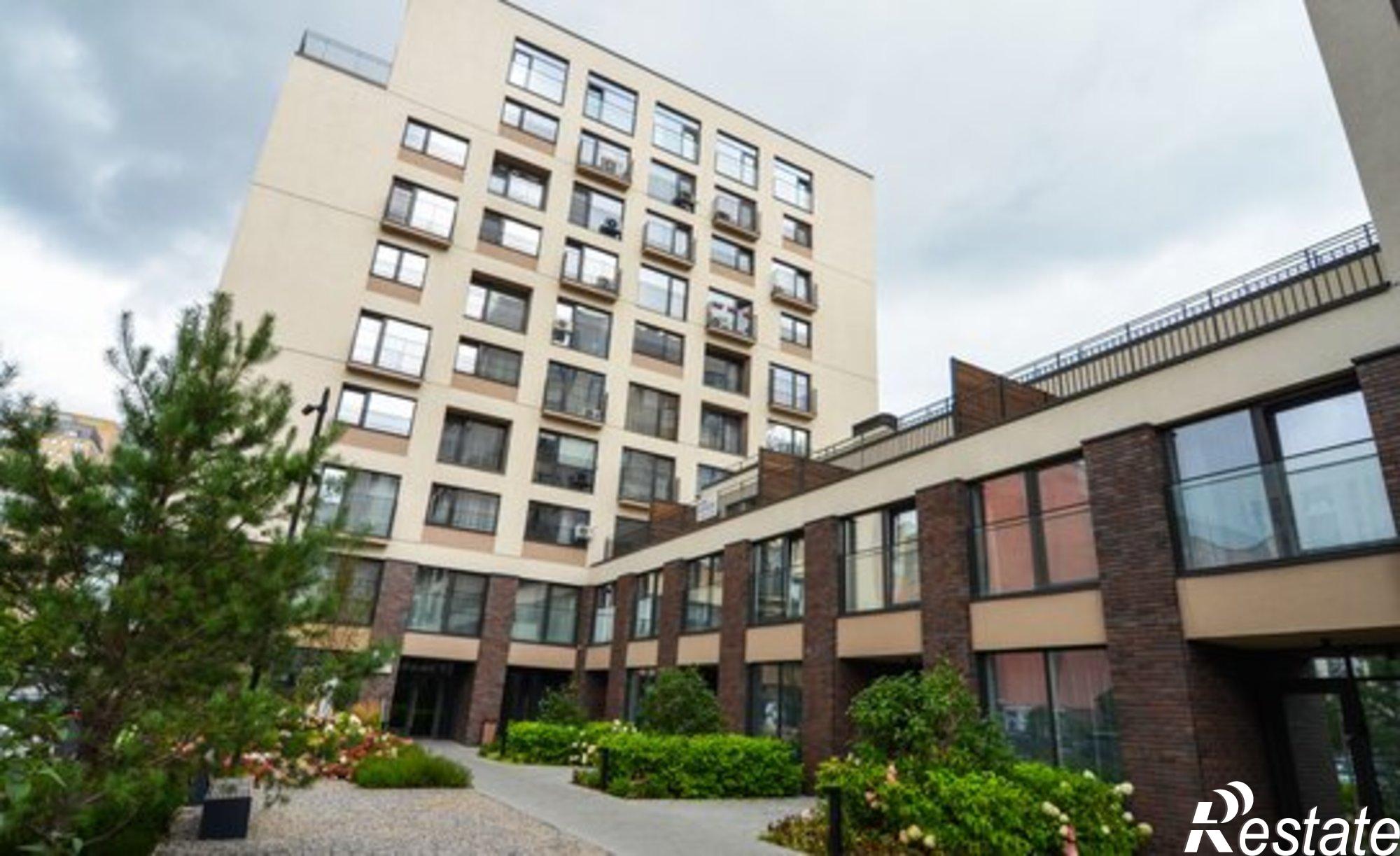 Купить квартиру за 13 900 000 рублей на ул Большевистская, 114А