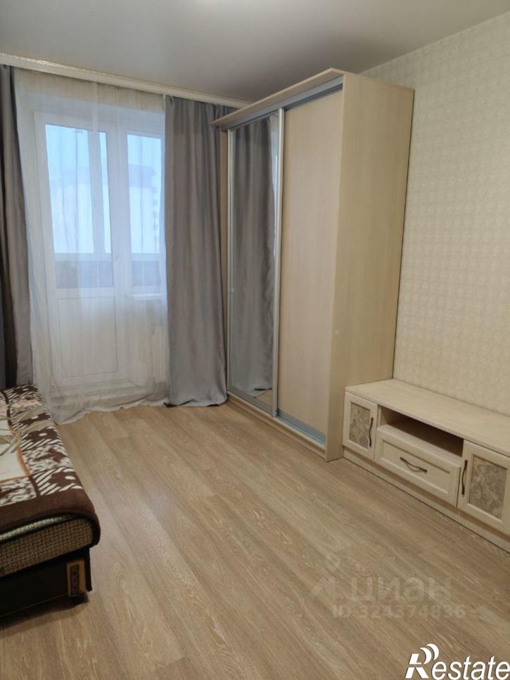 1-комн квартира ул Петухова, 14,  д. 14