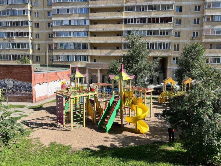 4-комн квартира Горский микрорайон, д.6