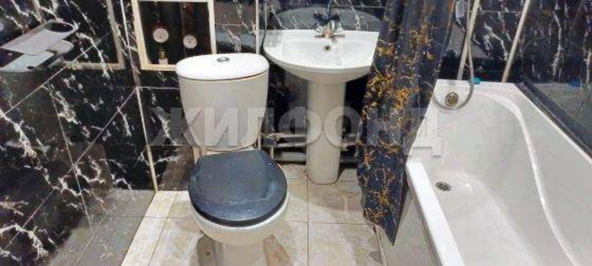 Купить студию за 3 650 000 рублей на В.Высоцкого улица, д.52/1