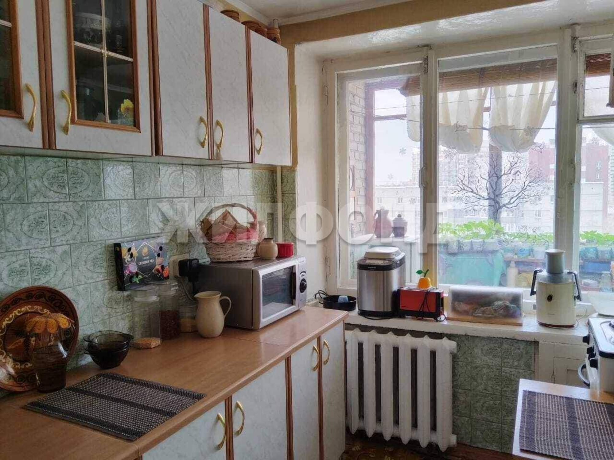 Купить квартиру за 9 000 000 рублей на Красный проспект, д.96