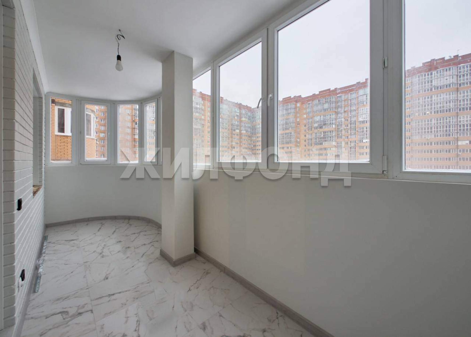 Купить квартиру за 15 800 000 рублей на Дуси Ковальчук улица, д.238