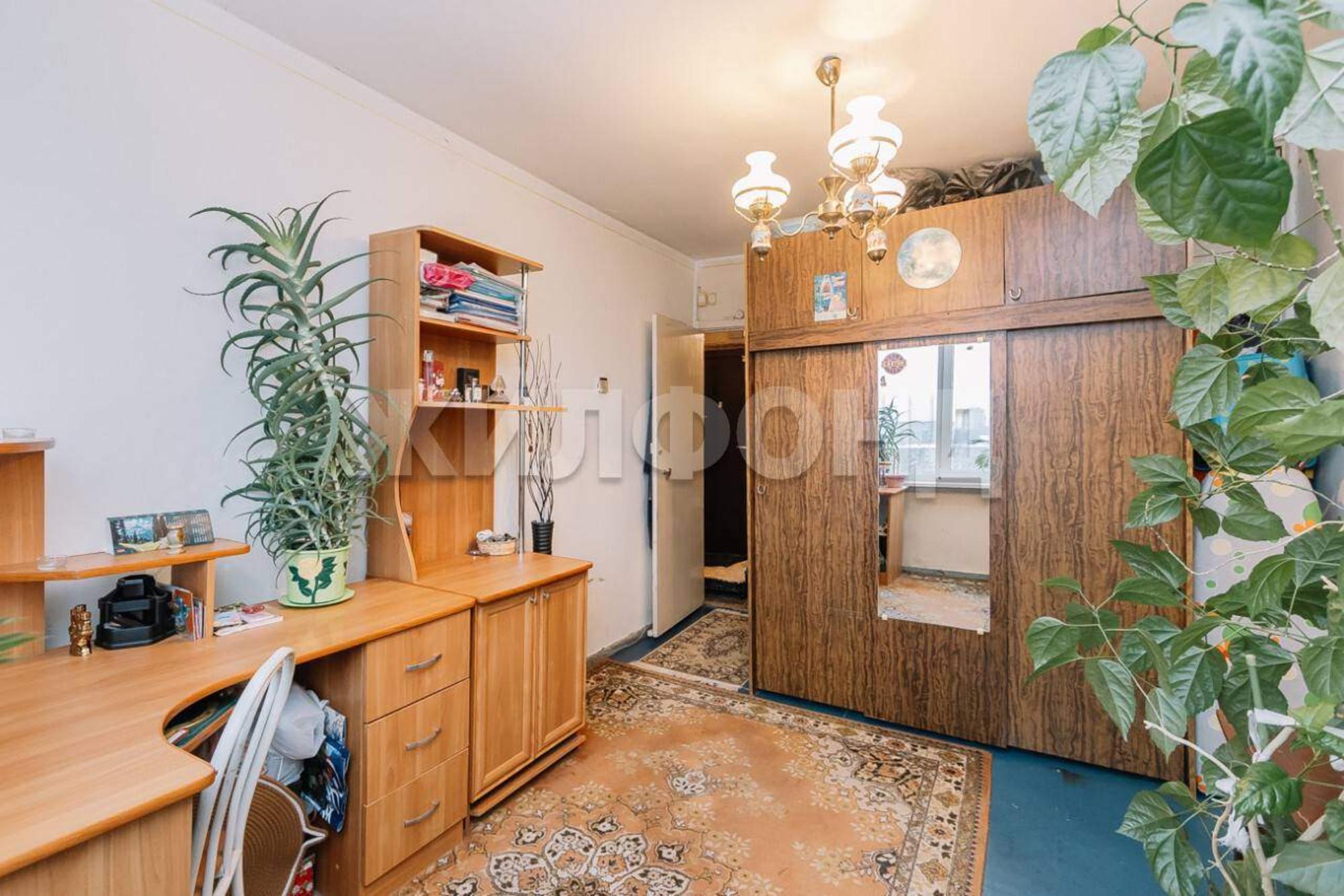 Купить квартиру за 4 200 000 рублей на Зорге улица, д.193/1