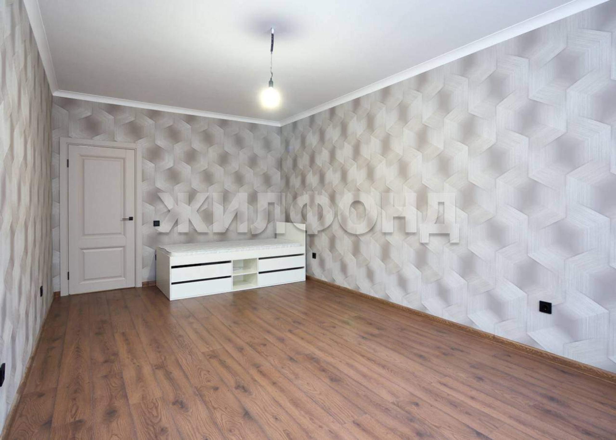 Купить квартиру за 15 800 000 рублей на Дуси Ковальчук улица, д.238