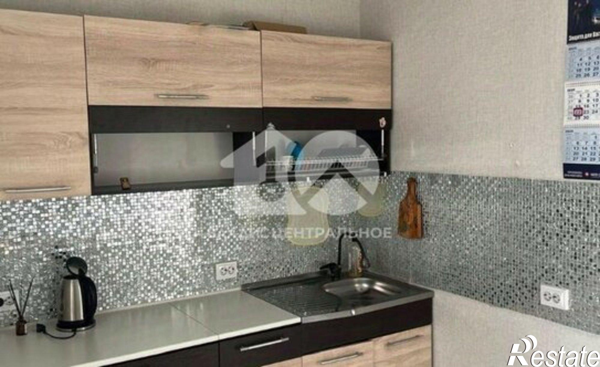 Купить квартиру за 4 450 000 рублей на ул Романтиков, 12