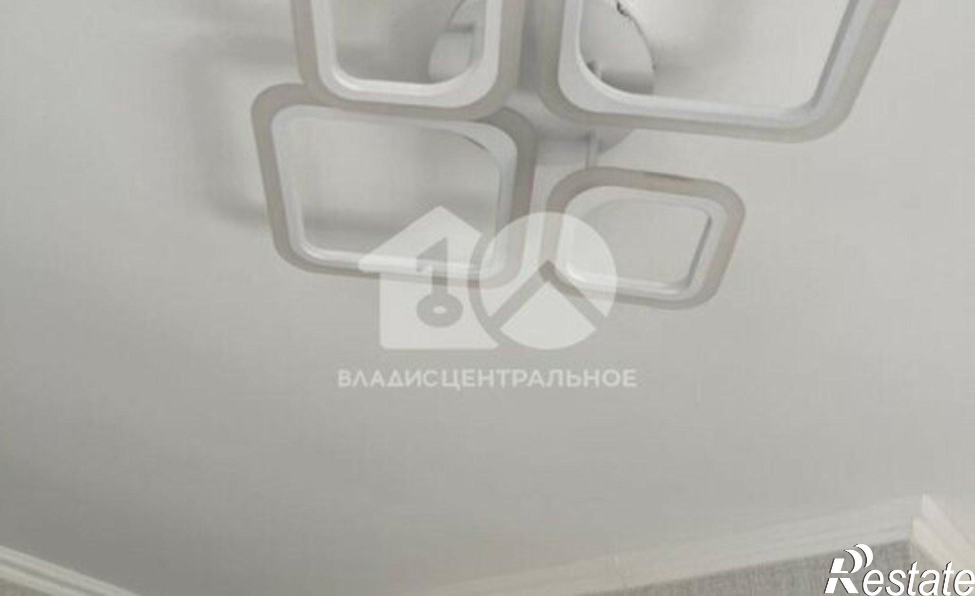 Купить квартиру за 4 450 000 рублей на ул Романтиков, 12