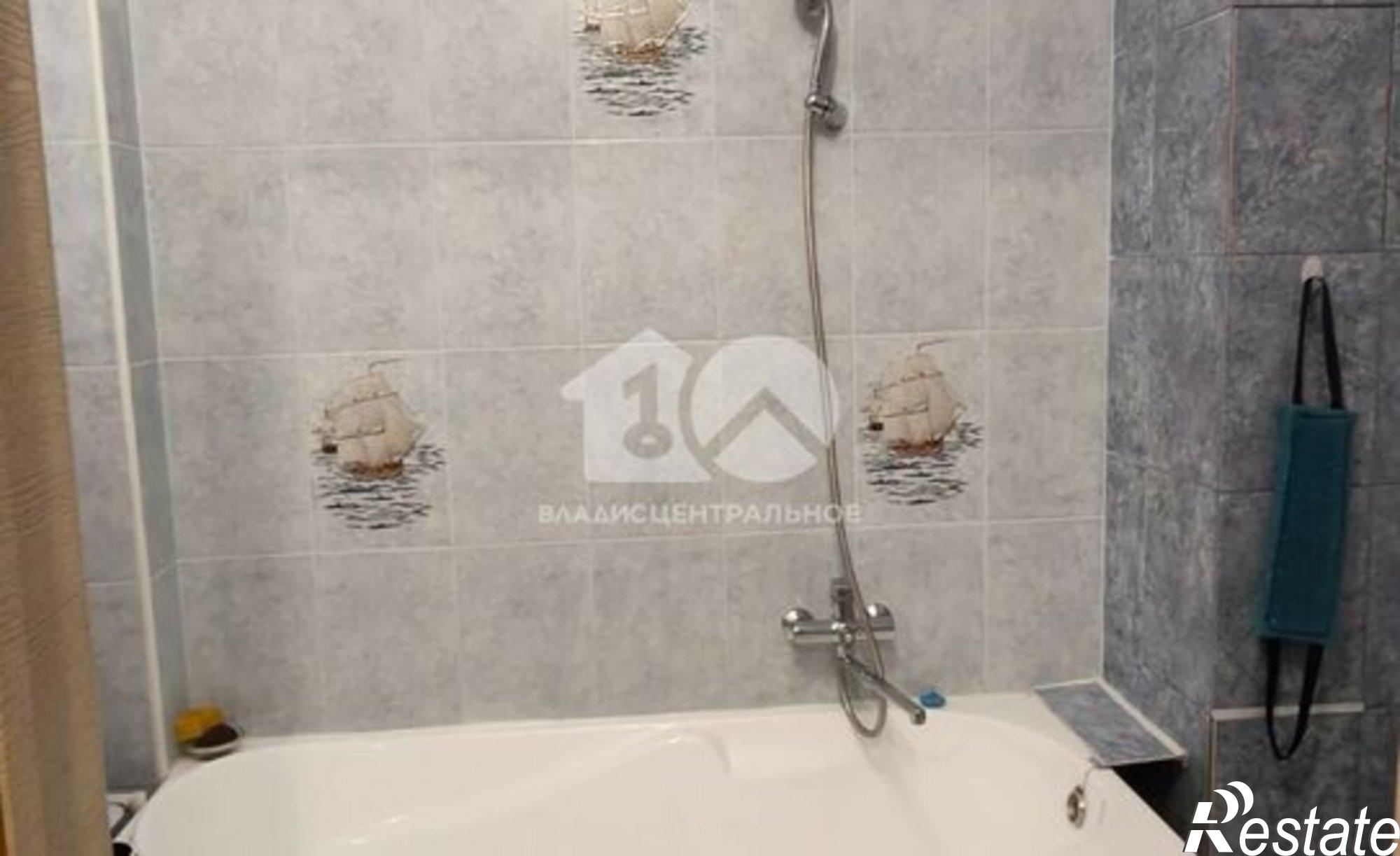 Купить квартиру за 4 500 000 рублей на ул Петухова, 14а