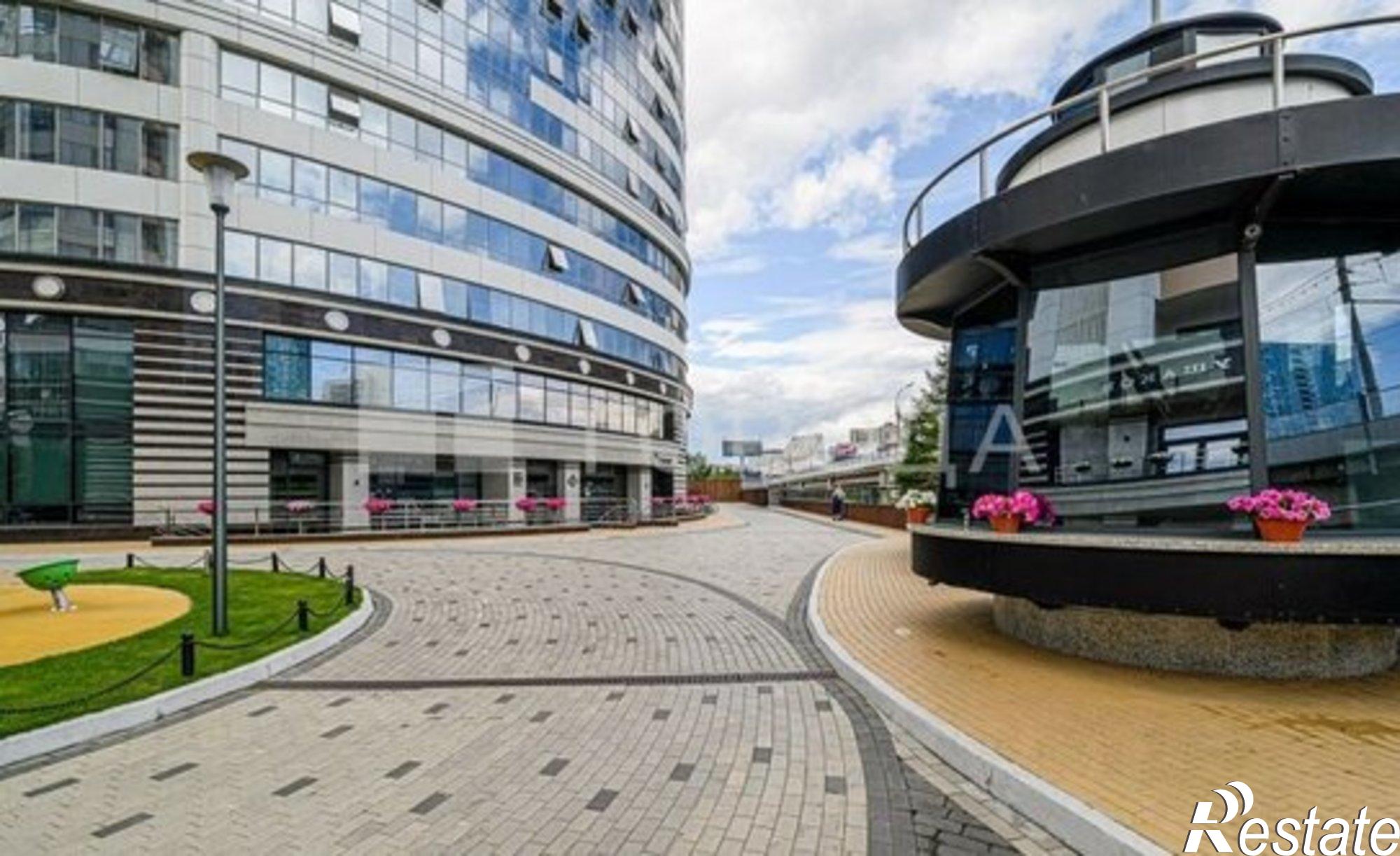 Купить квартиру за 19 500 000 рублей на ул Сибревкома, 9