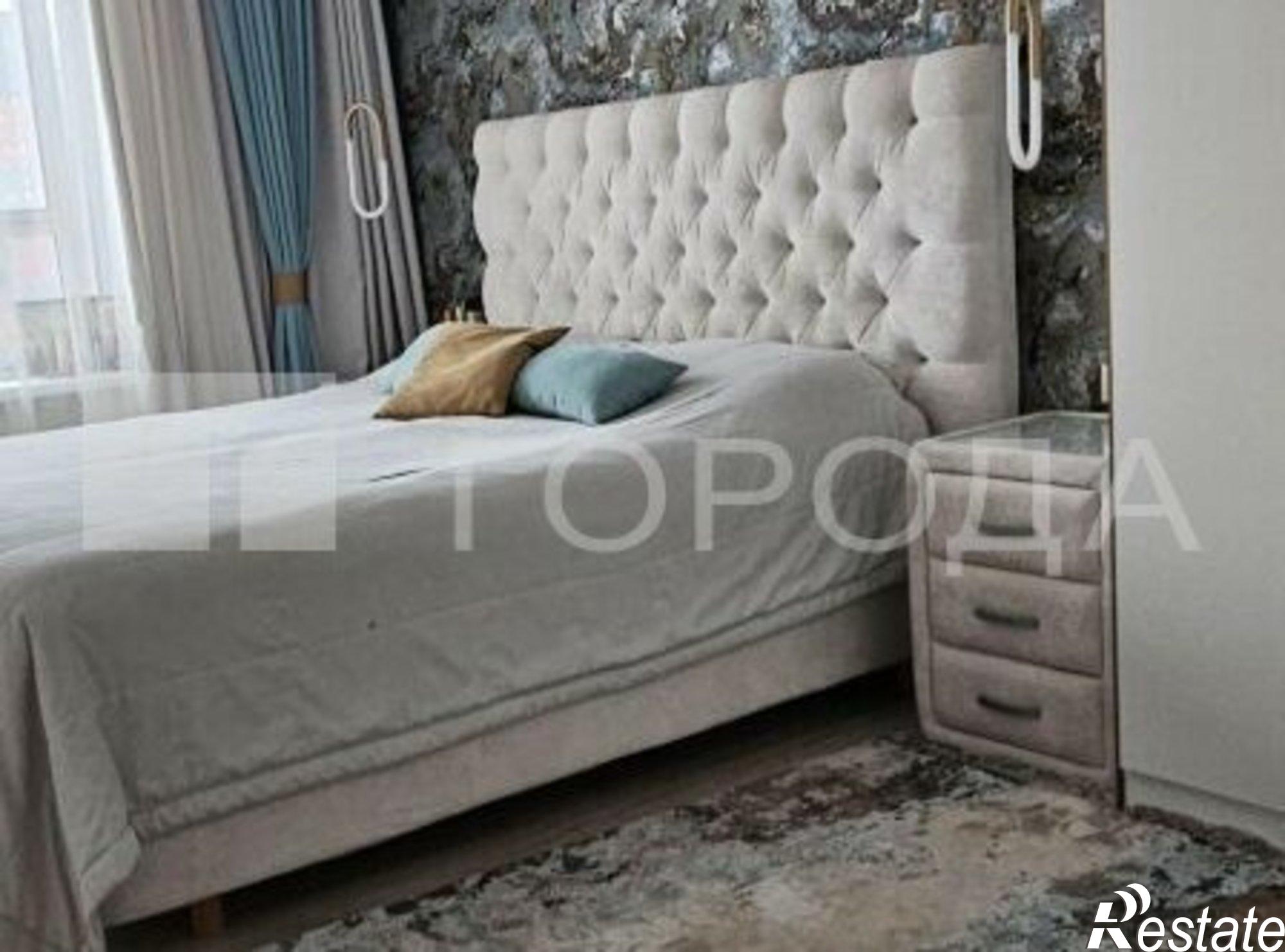 Купить квартиру за 19 500 000 рублей на ул Сибревкома, 9