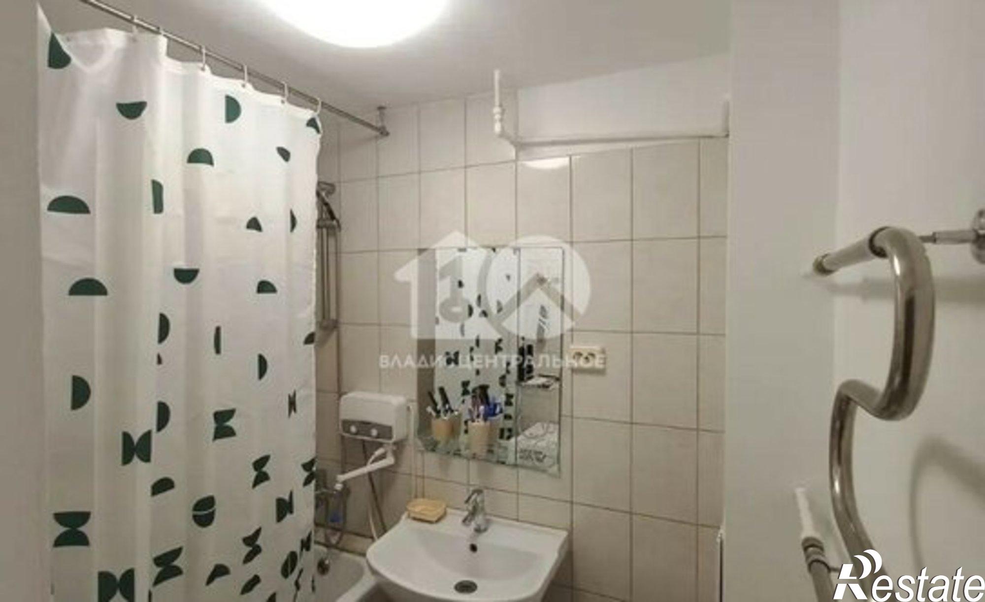 Купить квартиру за 5 050 000 рублей на ул Бориса Богаткова, 247