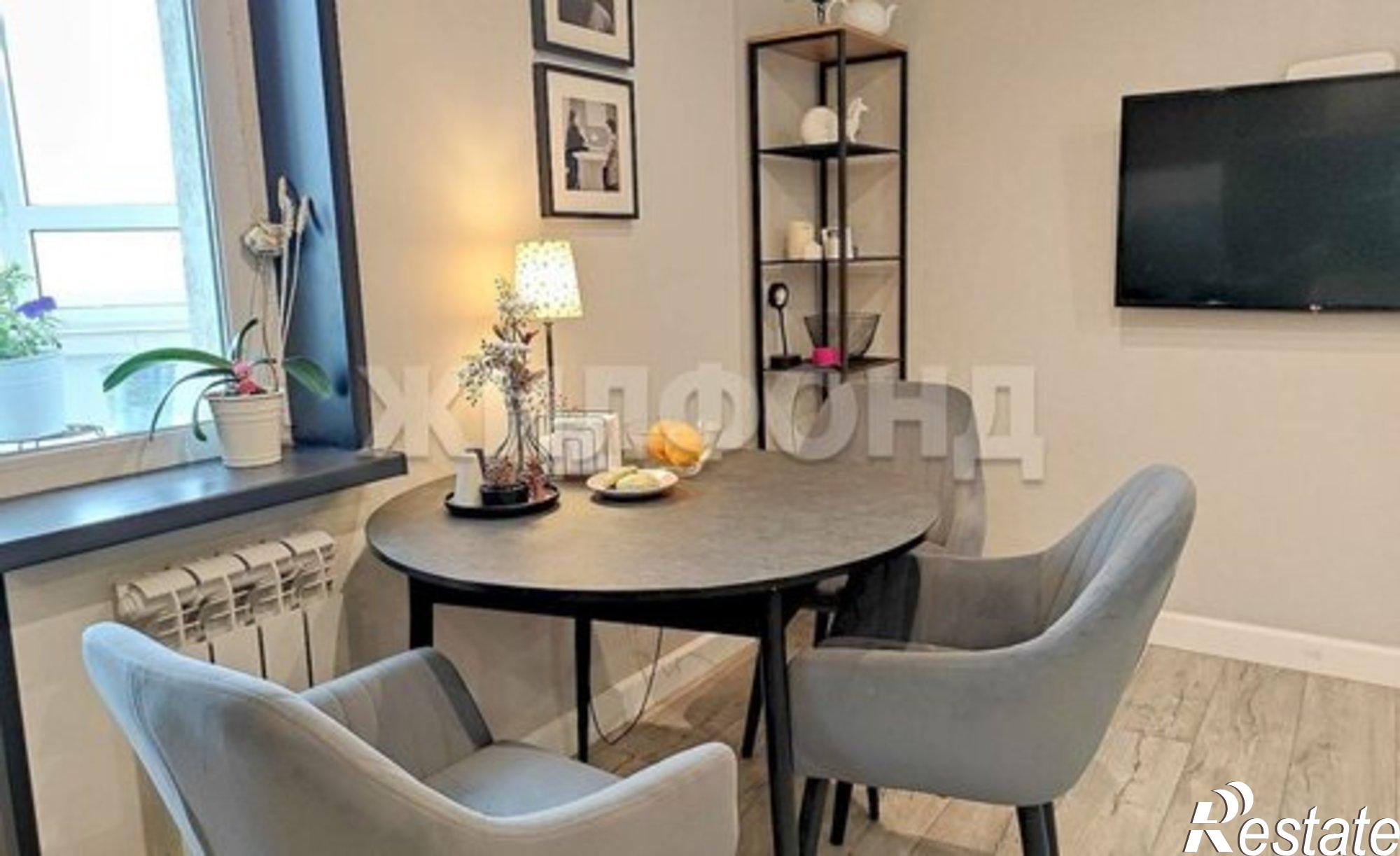 Купить квартиру за 12 000 000 рублей на ул Немировича-Данченко, 122/3