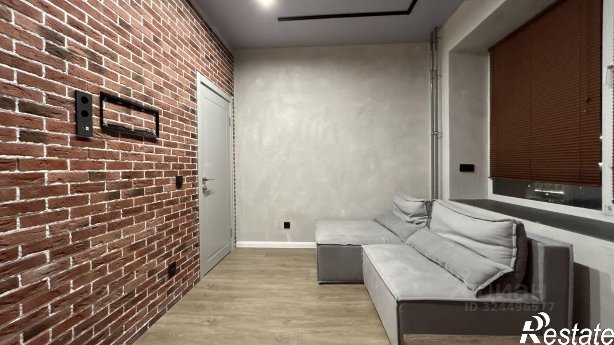 Купить квартиру за 10 000 000 рублей на ул Трудовая, 33