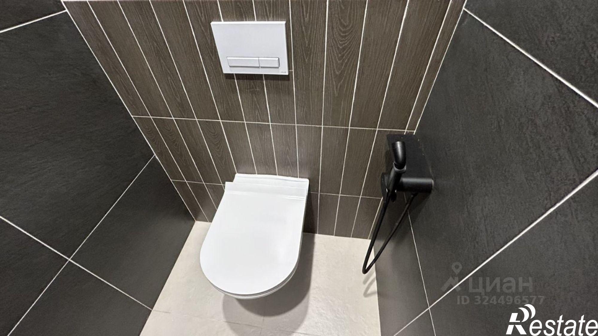 Купить квартиру за 10 000 000 рублей на ул Трудовая, 33