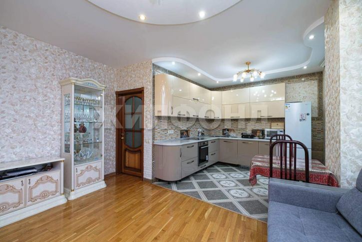 4-комн квартира Стартовая улица, д.1