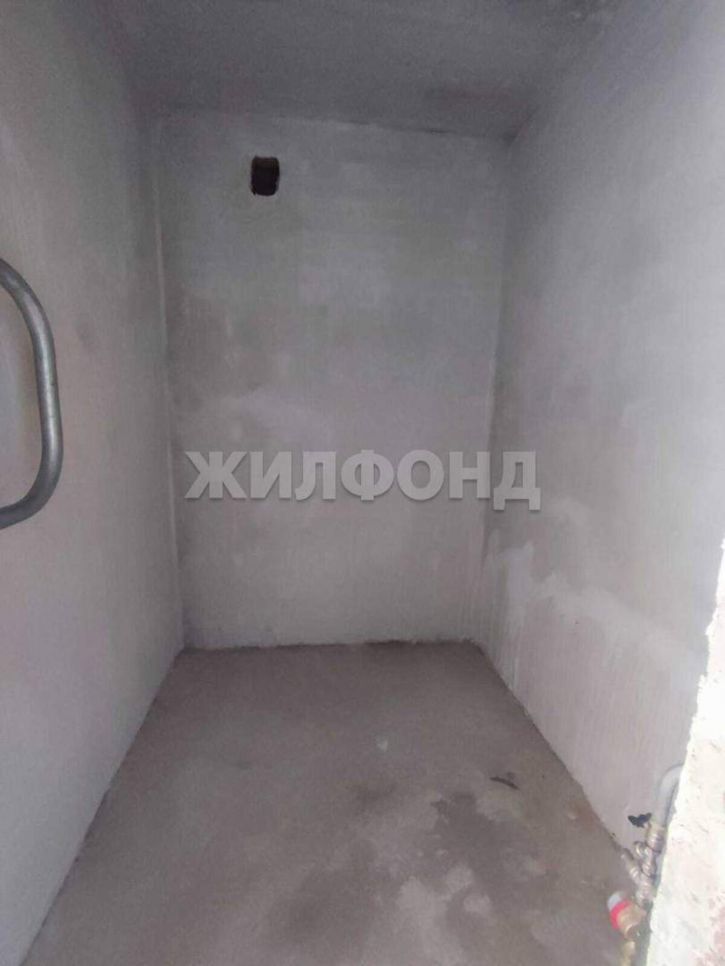 2-комн квартира Есенина улица, д.67