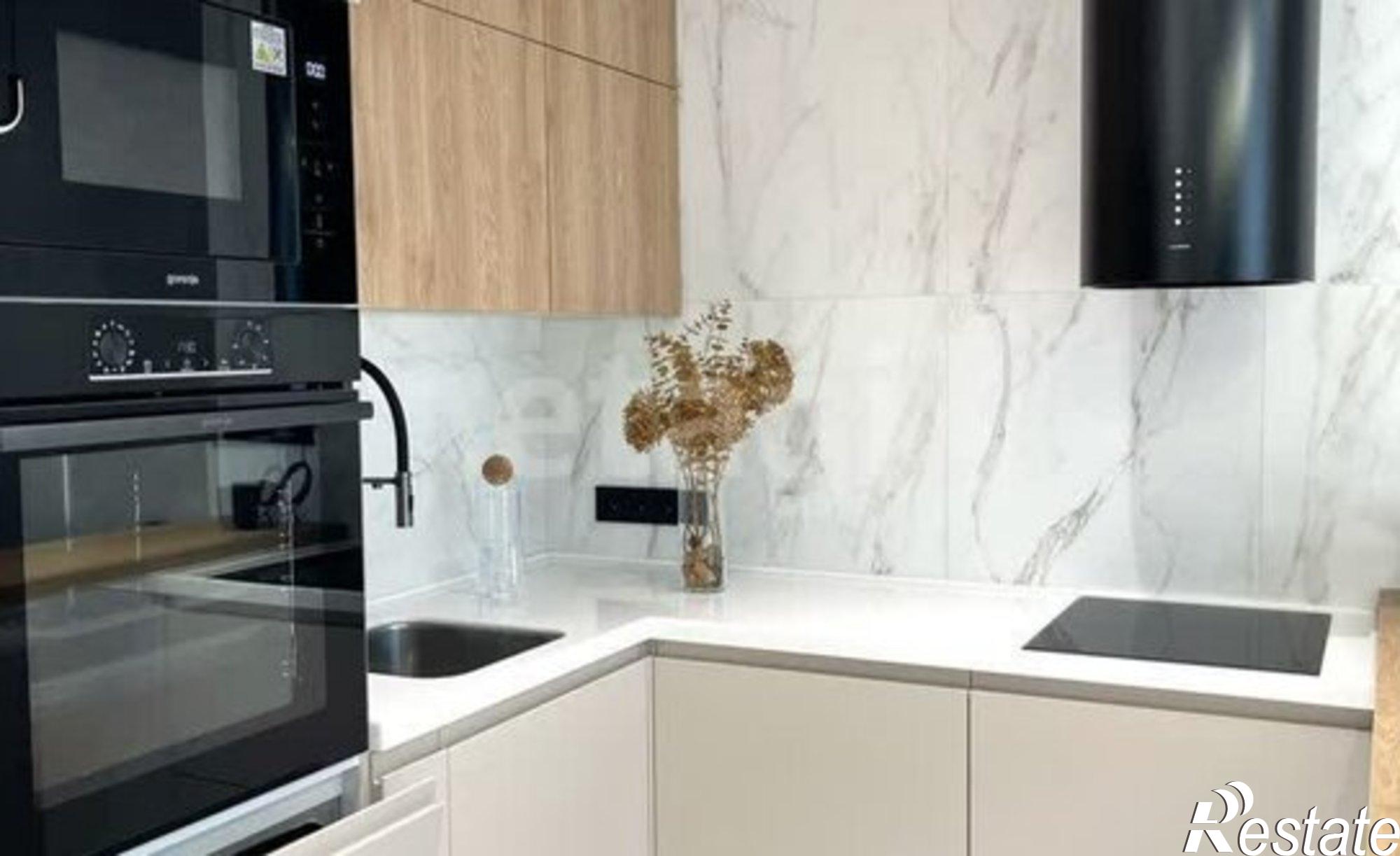 Купить квартиру за 11 890 000 рублей на ул Дмитрия Донского, 23/2