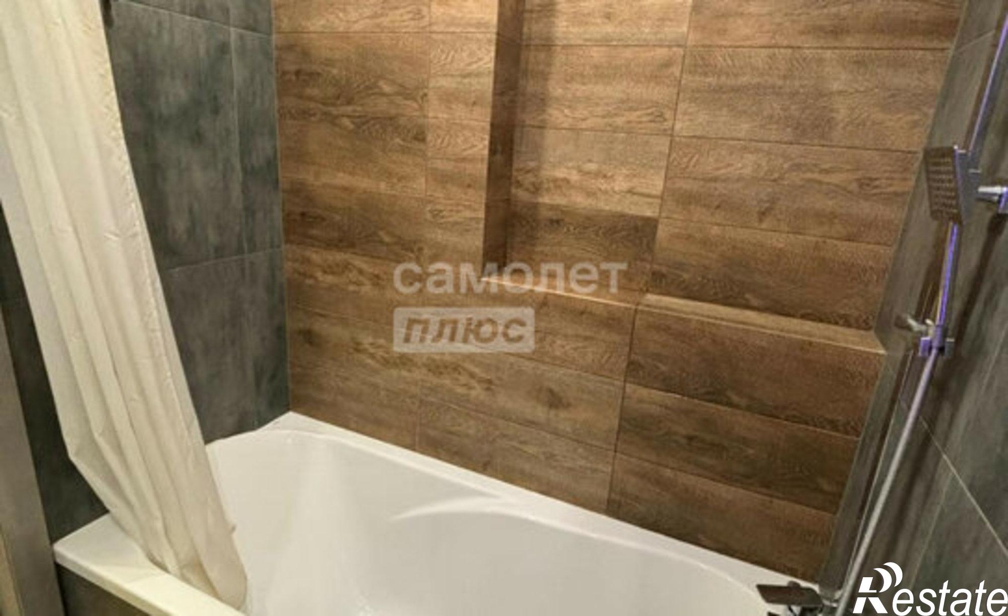 Купить квартиру за 6 000 000 рублей на ул Урманова, 7