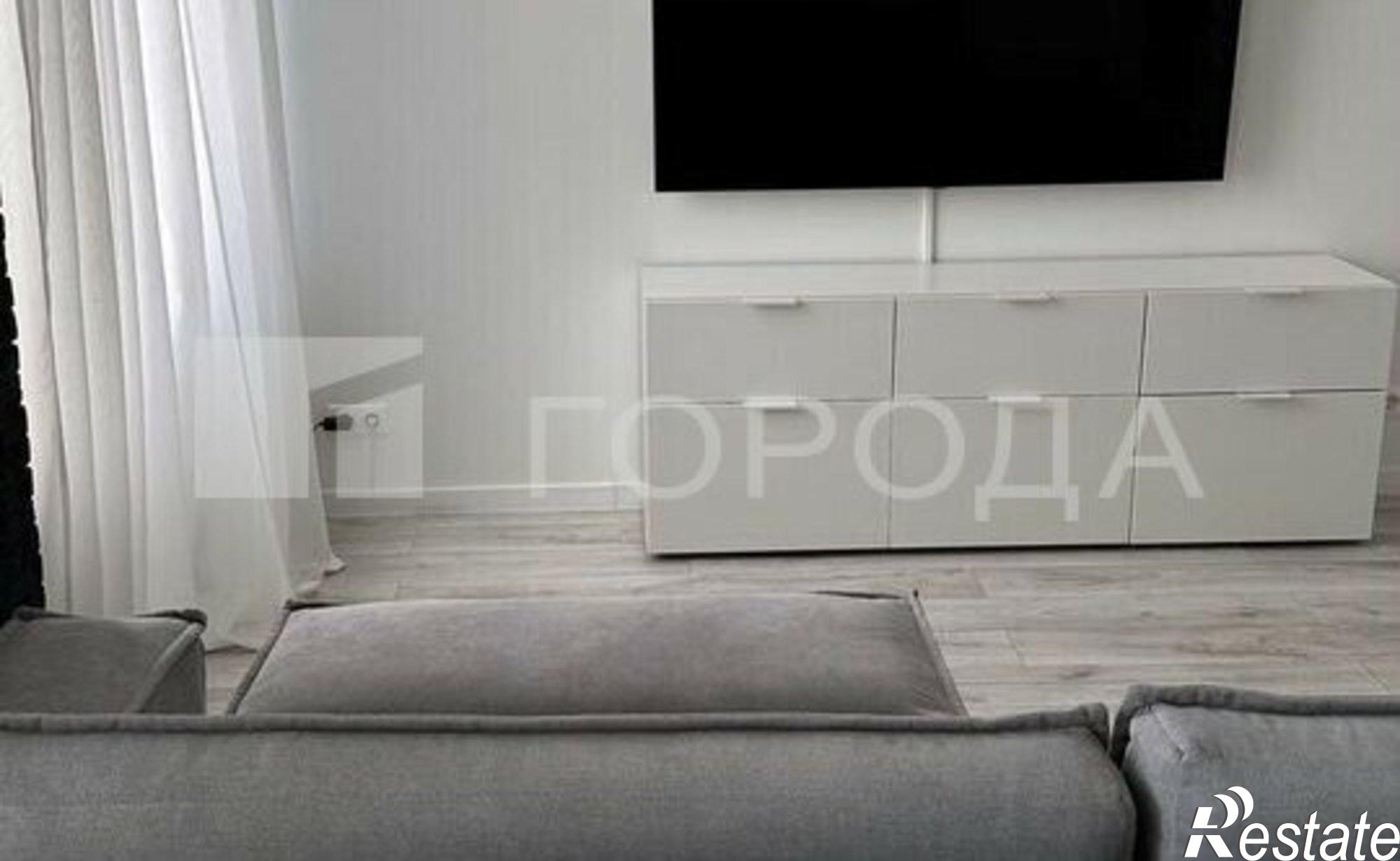 Купить квартиру за 12 300 000 рублей на Военная улица, 9