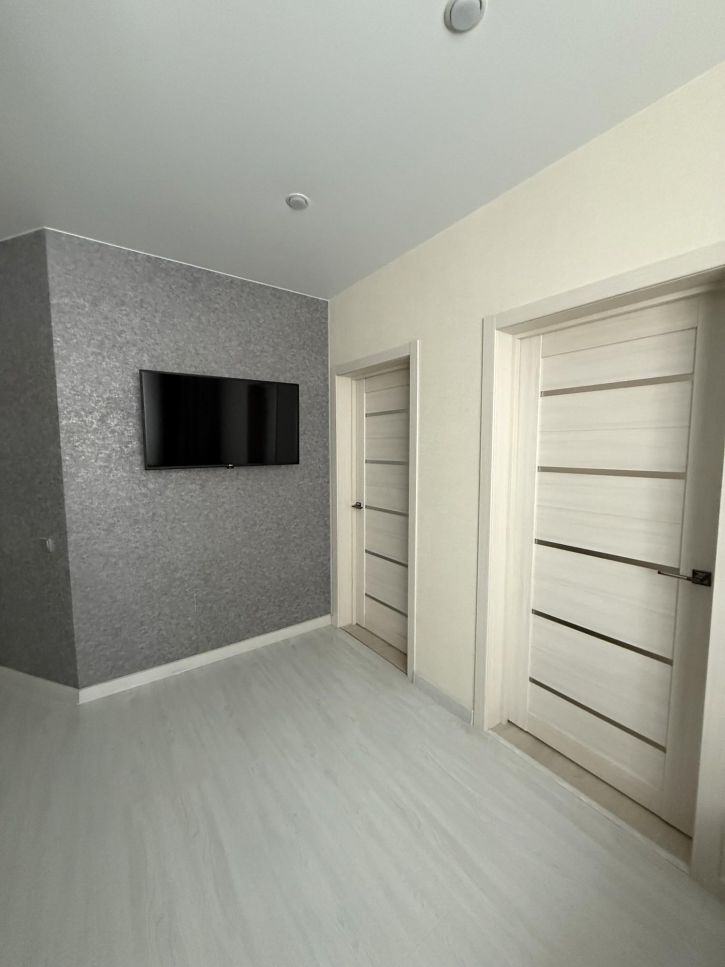 3-комн квартира ул Заречная, 37