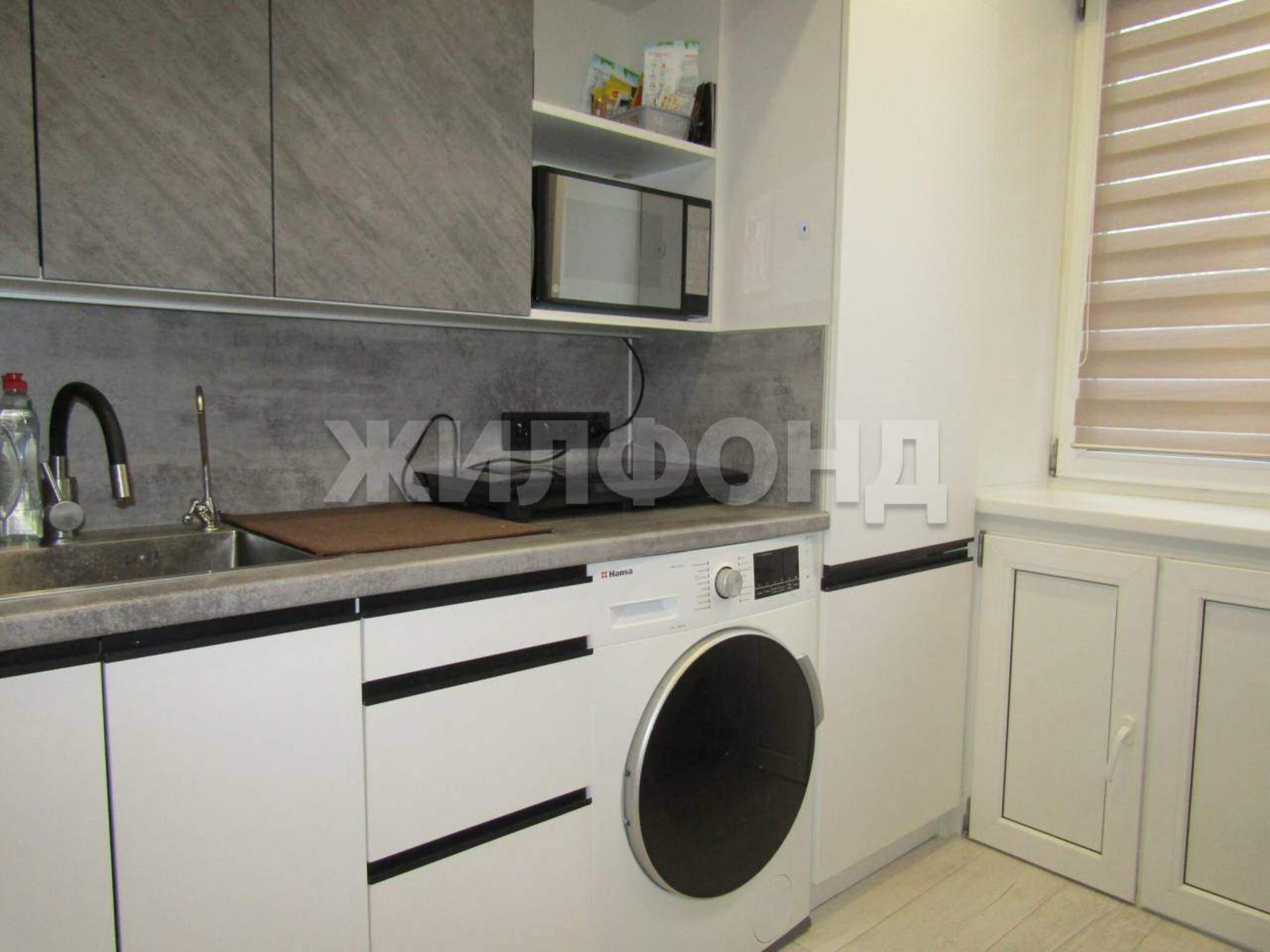 Купить квартиру за 4 000 000 рублей на Доватора улица, д.19/3