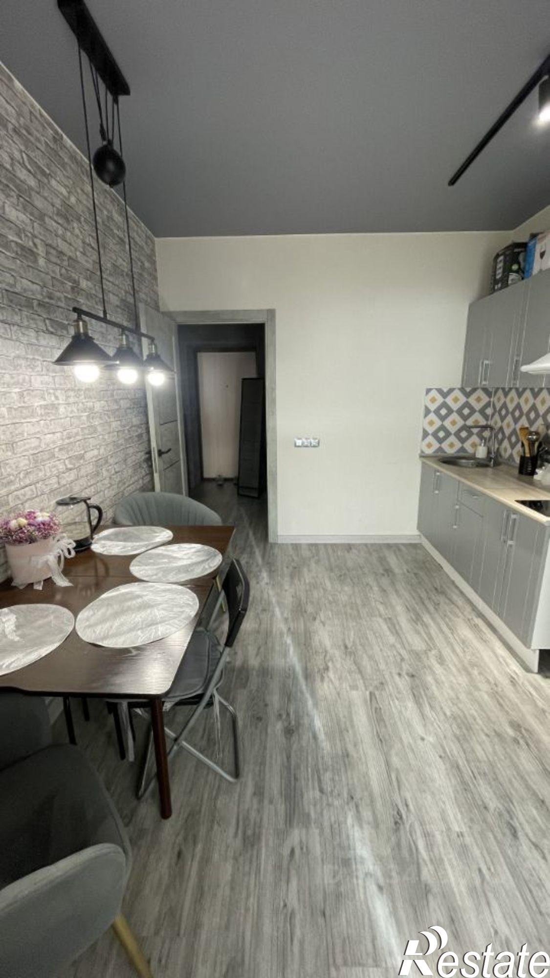 Купить квартиру за 5 900 000 рублей на Красный пр-кт, 309