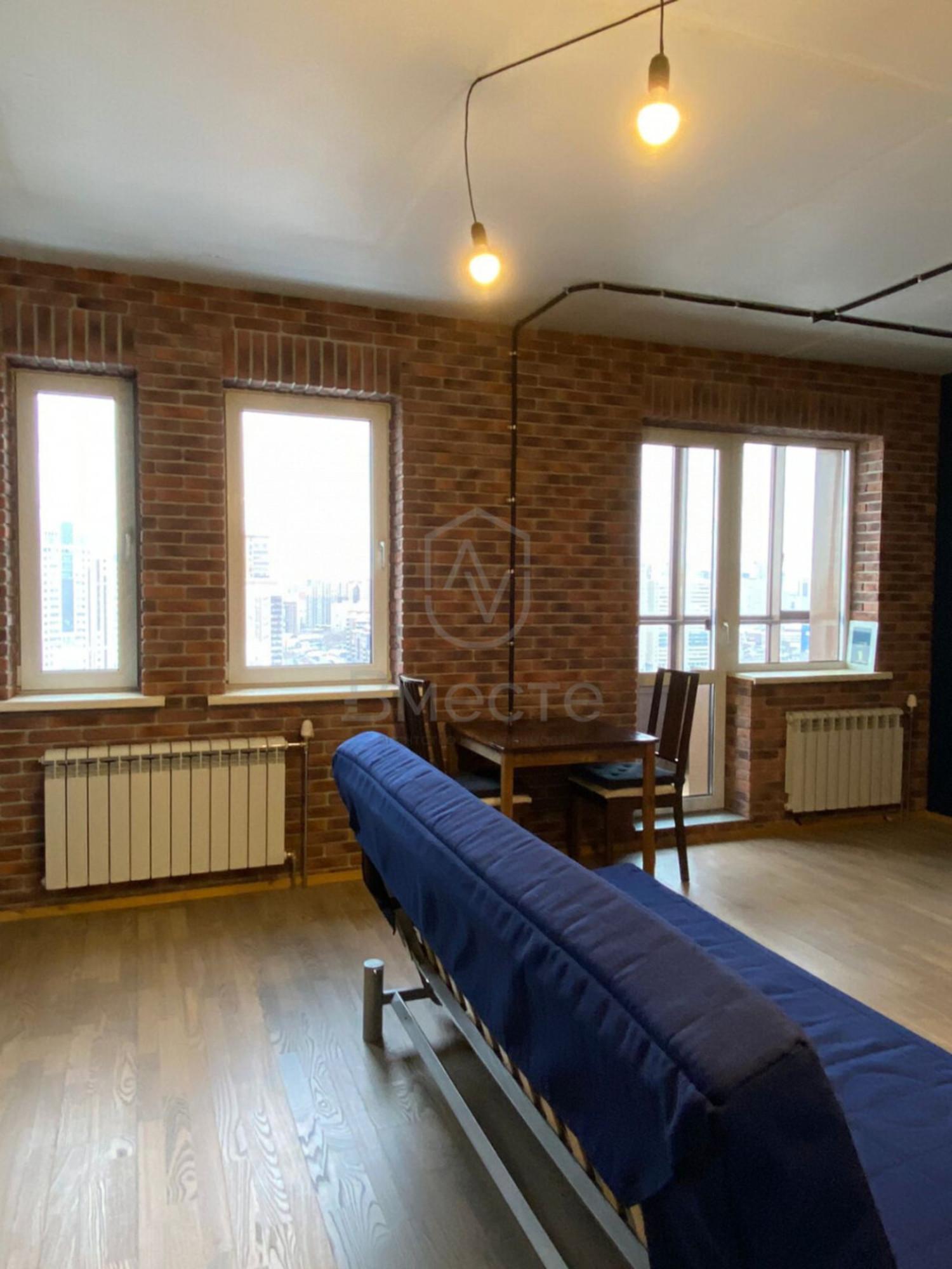 Купить квартиру за 10 590 000 рублей на Военная, 9/2