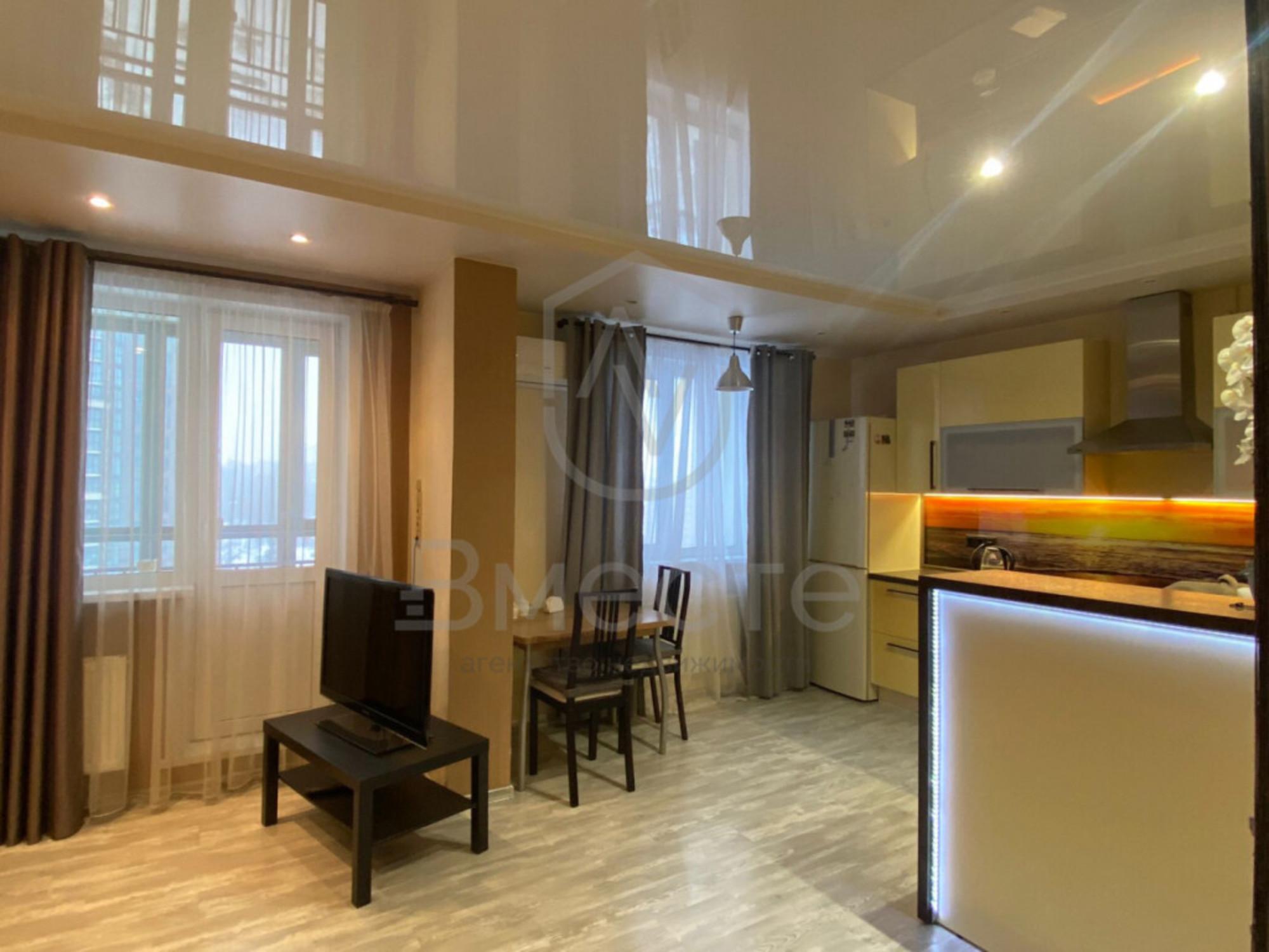 Купить квартиру за 9 800 000 рублей на Фрунзе, 228