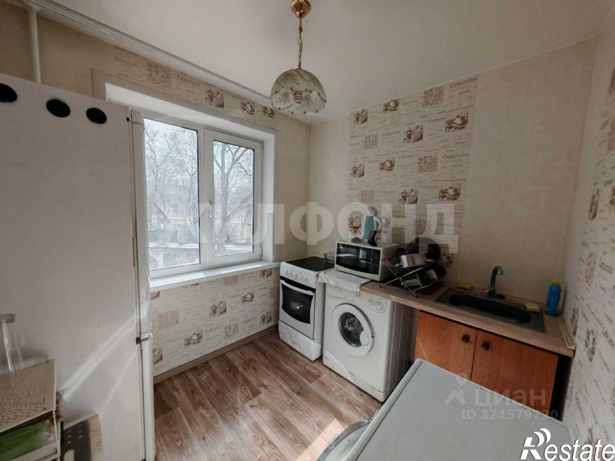 Сдать квартиру за 27 000 рублей на ул Сибиряков-Гвардейцев, 8