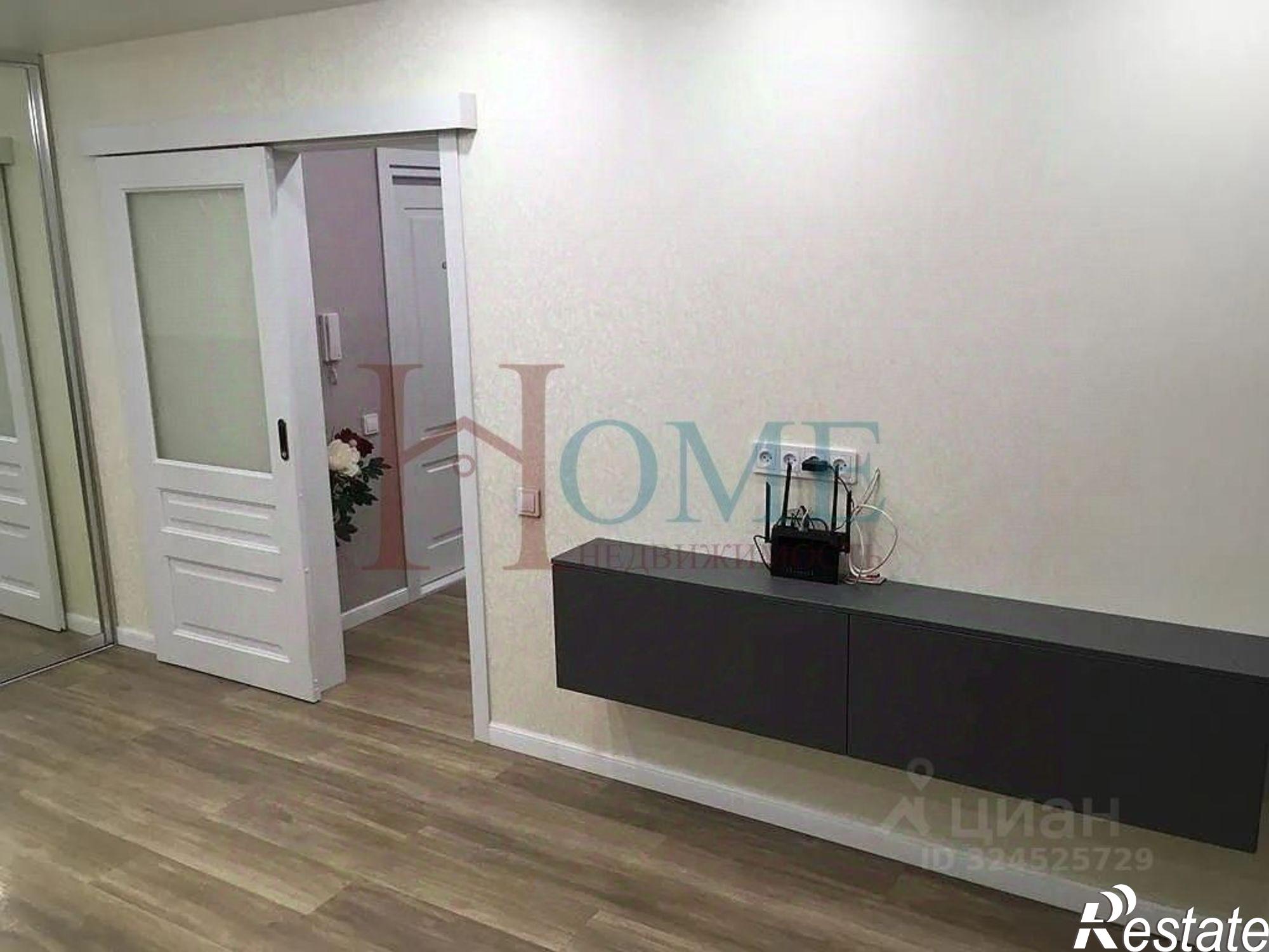 Сдать квартиру за 35 000 рублей на ул Комсомольская, 3