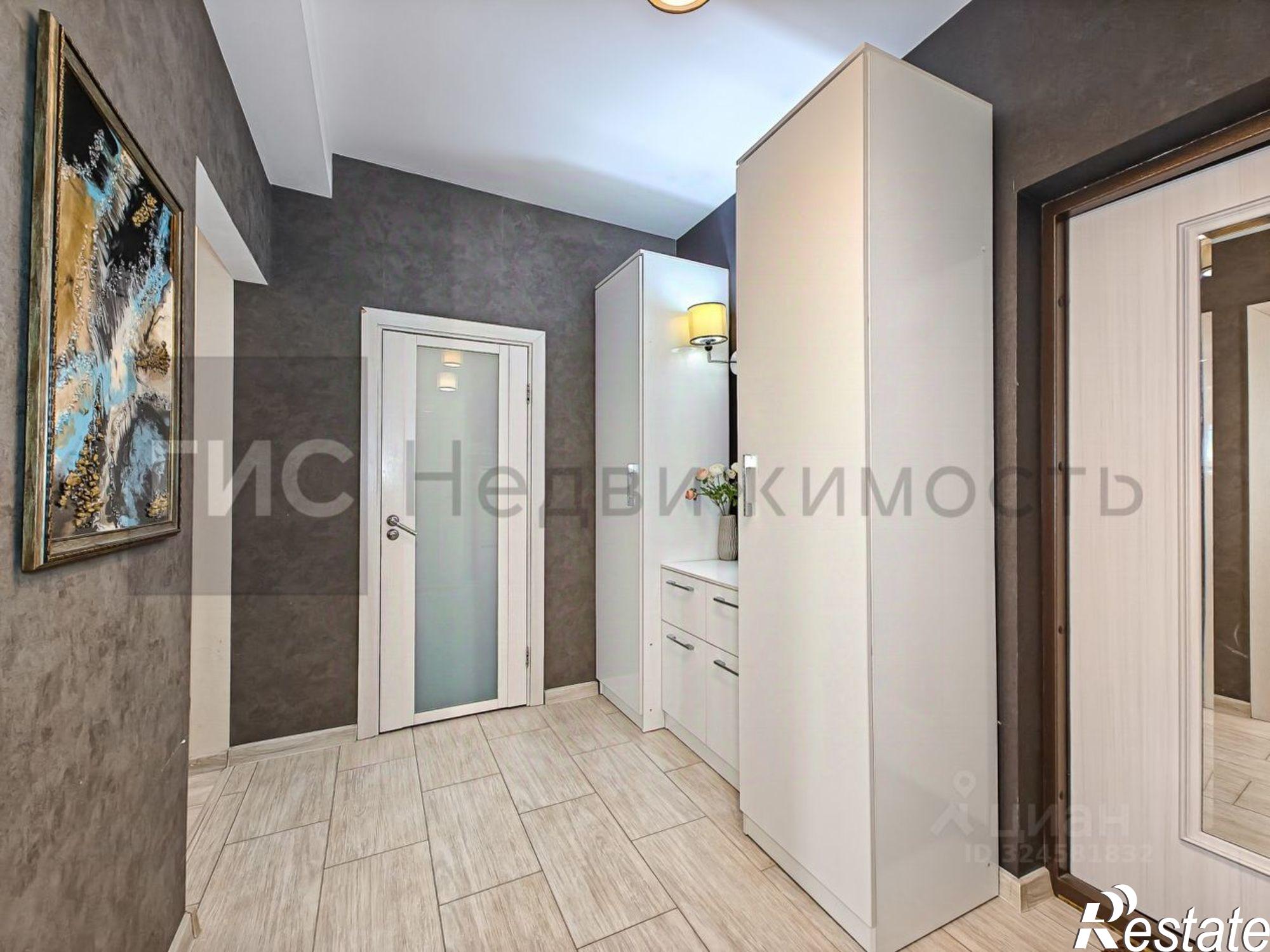 Купить квартиру за 7 200 000 рублей на Сухарная улица, 96