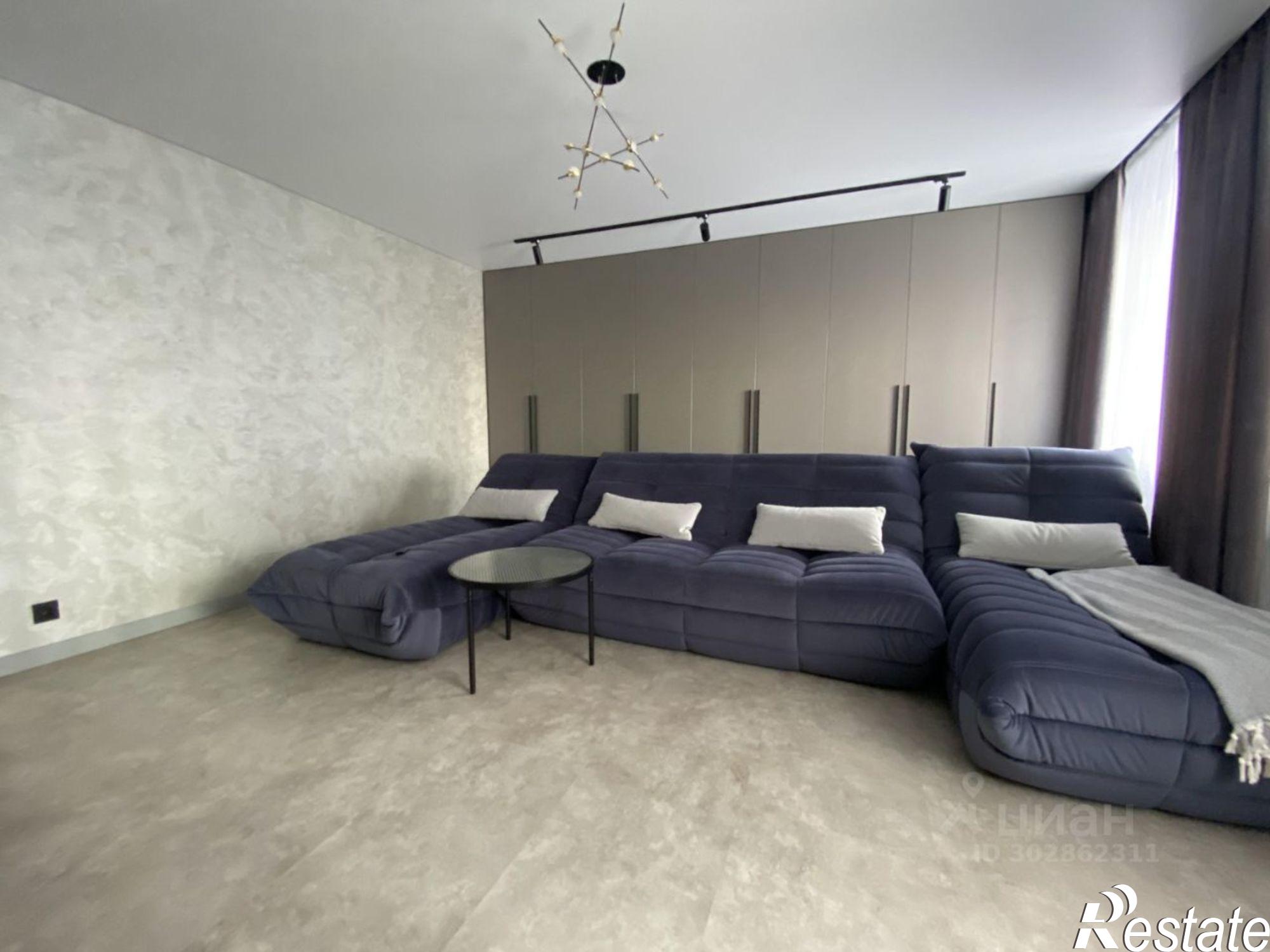 Купить квартиру за 13 200 000 рублей на ул Большевистская, 48/2