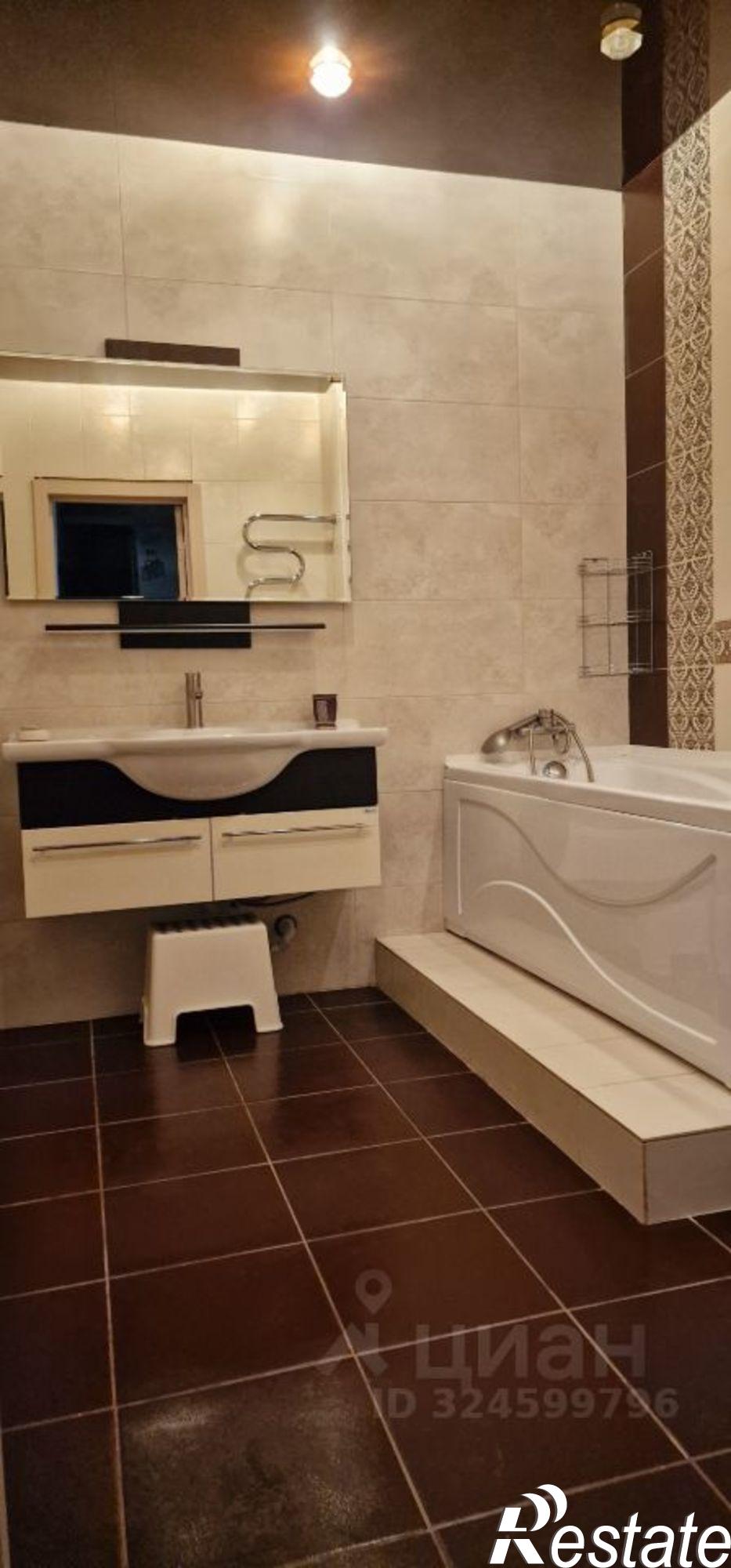 Сдать квартиру за 47 000 рублей на улица Ольги Жилиной, 33