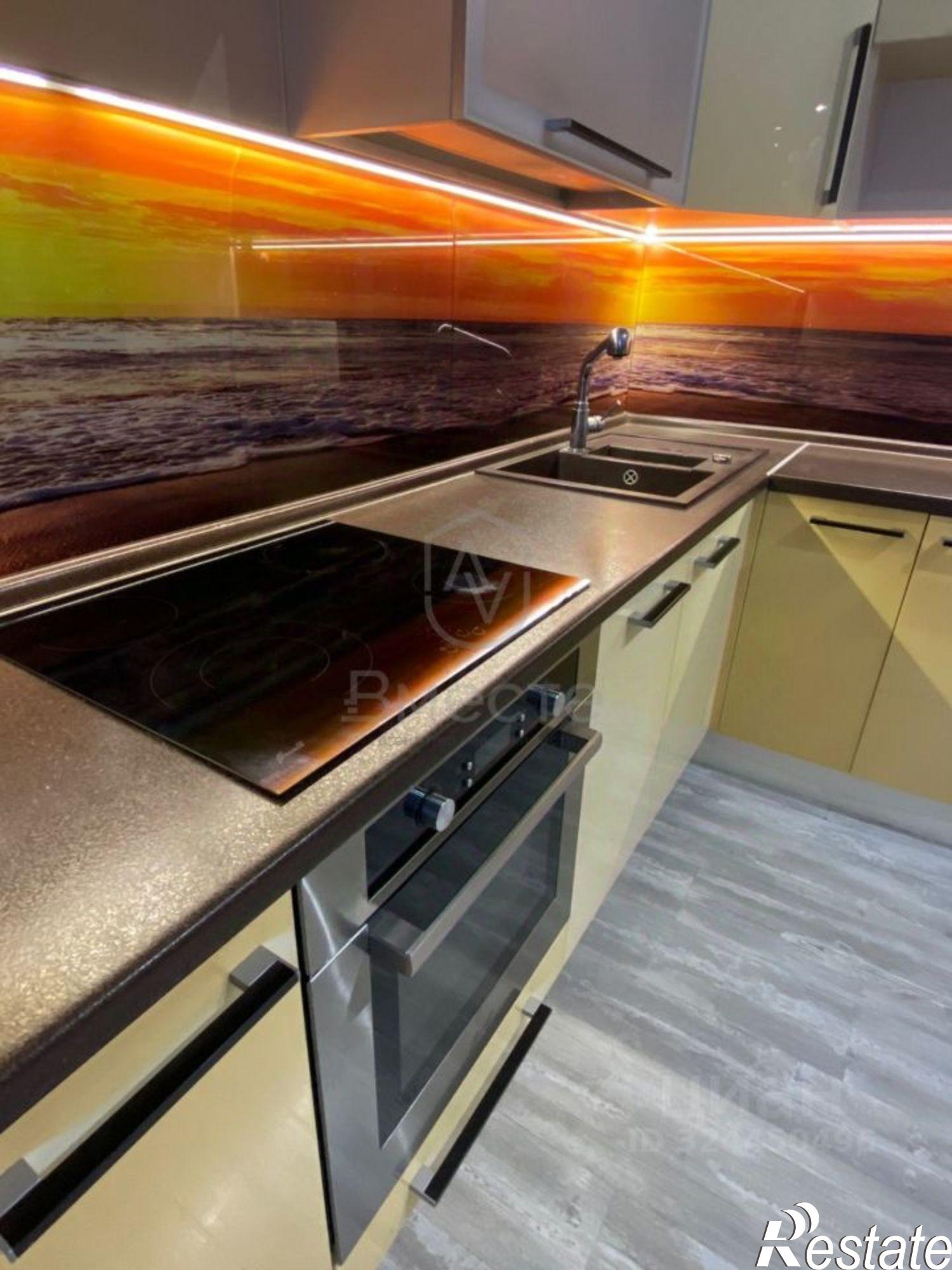 Купить квартиру за 9 800 000 рублей на улица Фрунзе, 228