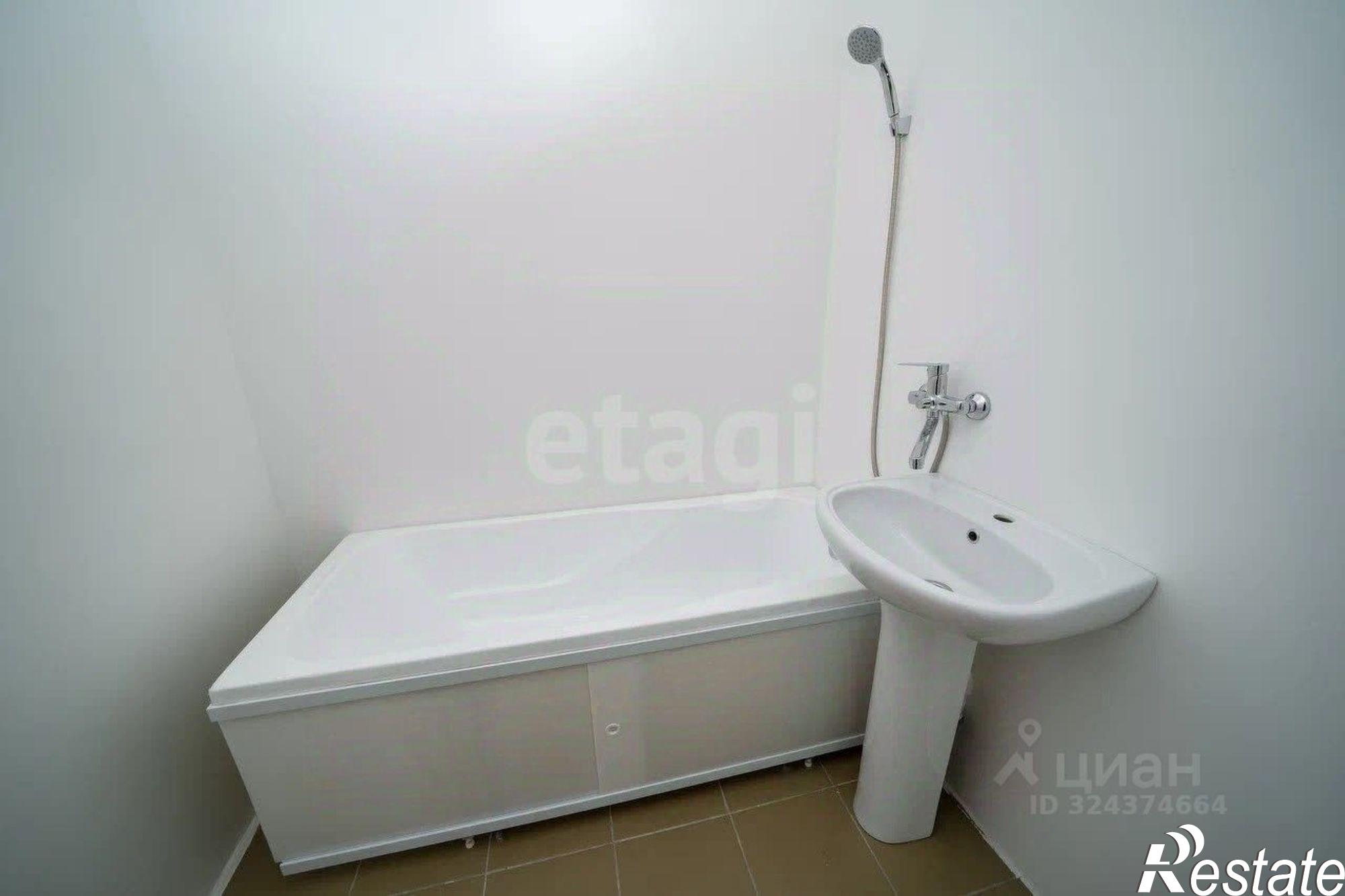 Купить квартиру за 6 200 000 рублей на Междуреченская улица, 3/1