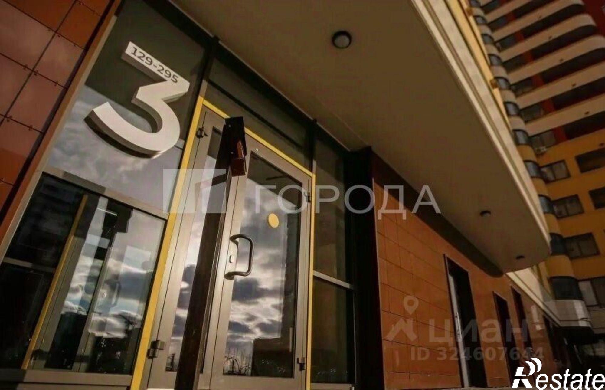 Купить квартиру за 9 155 000 рублей на Сухарная улица, 96/3