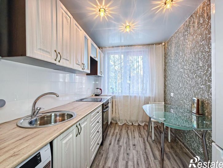 2-комн квартира ул Олеко Дундича, 21/3,  д. 21/3