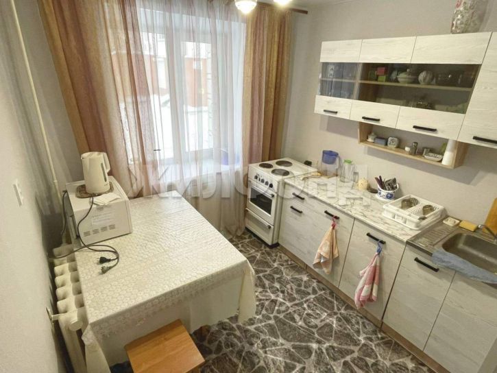 2-комн квартира Сибирская улица, д.39