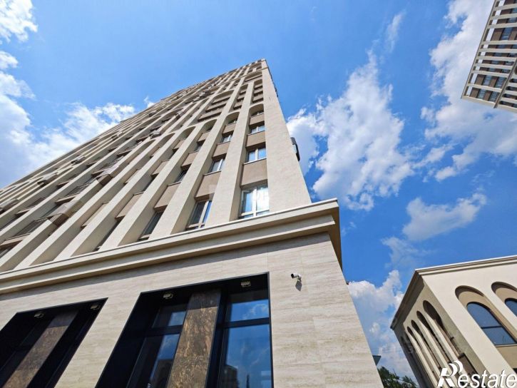 3-комн квартира ул Лобова, 38,  д. 38