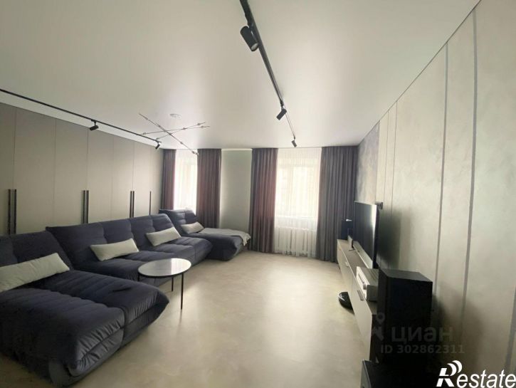 3-комн квартира ул Большевистская, 48/2,  д. 48/2