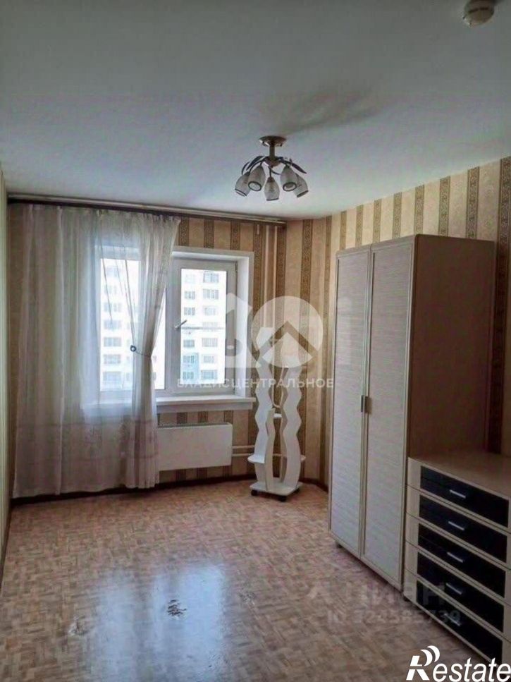 2-комн квартира ул Титова, 236/2,  д. 236/2