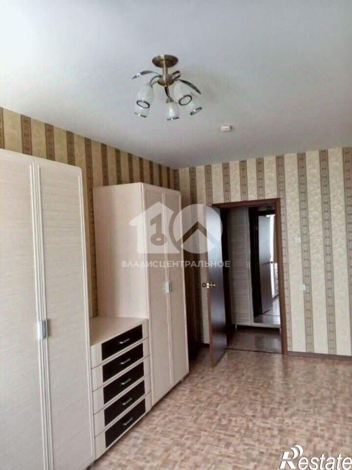 2-комн квартира ул Титова, 236/2,  д. 236/2