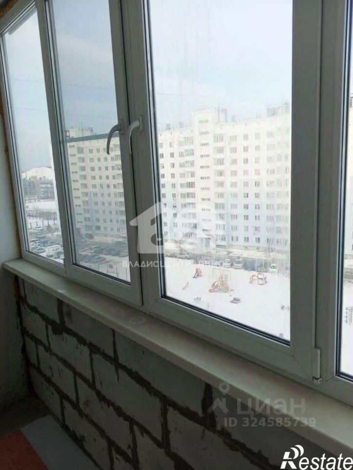 2-комн квартира ул Титова, 236/2,  д. 236/2