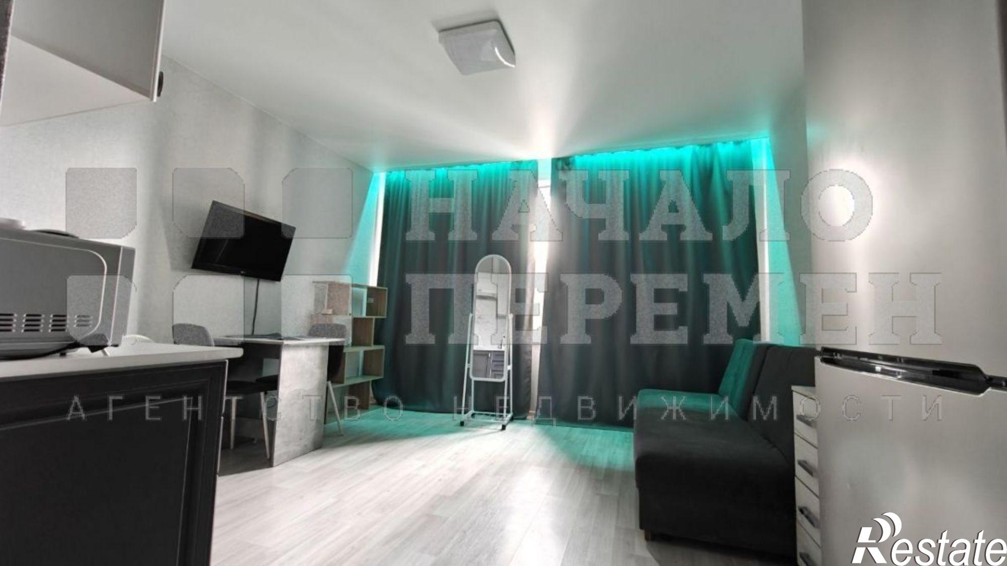 Сдать квартиру за 27 000 рублей на Сухарная, 107/1