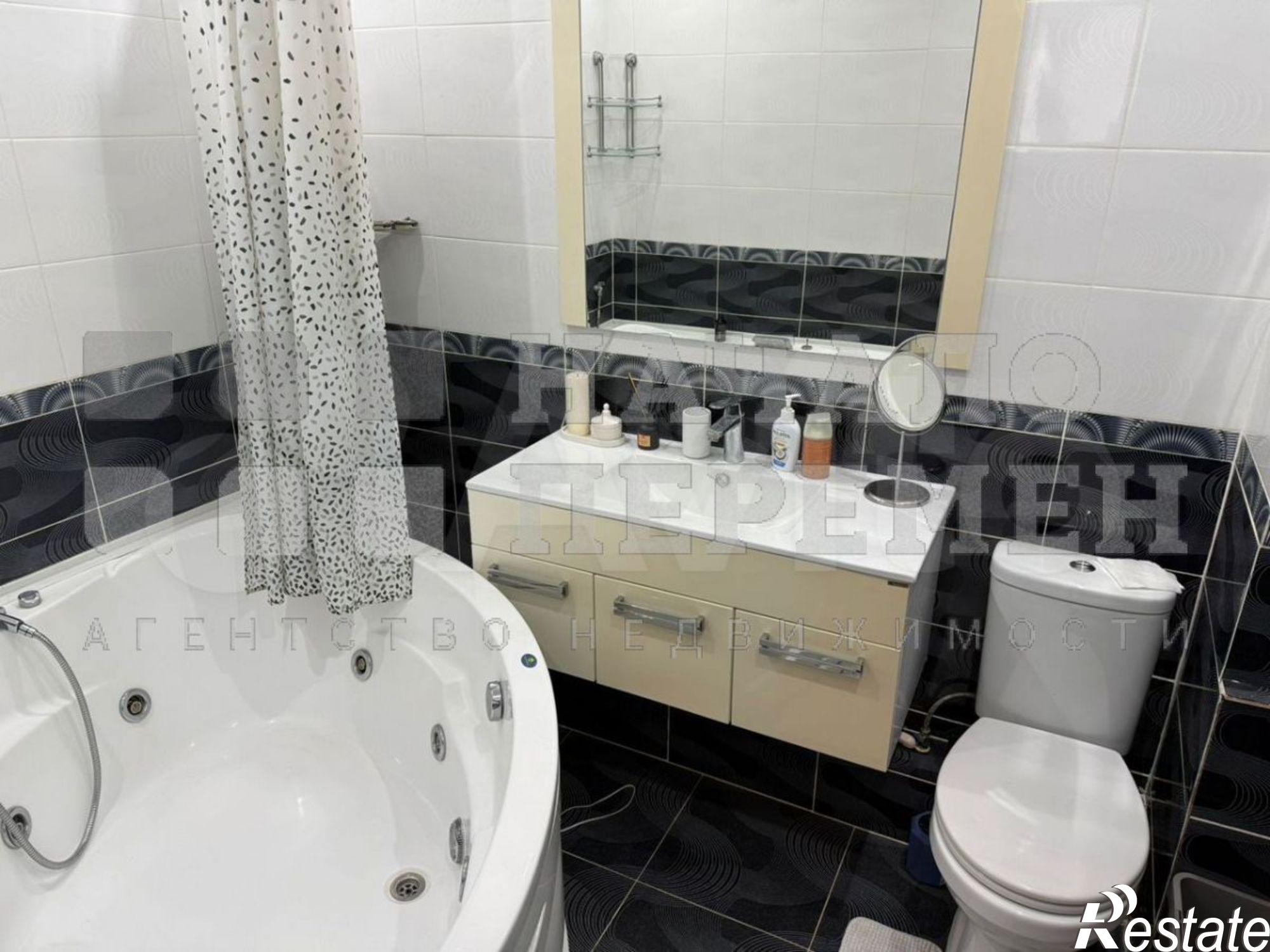 Сдать квартиру за 40 000 рублей на Сакко и Ванцетти, 74