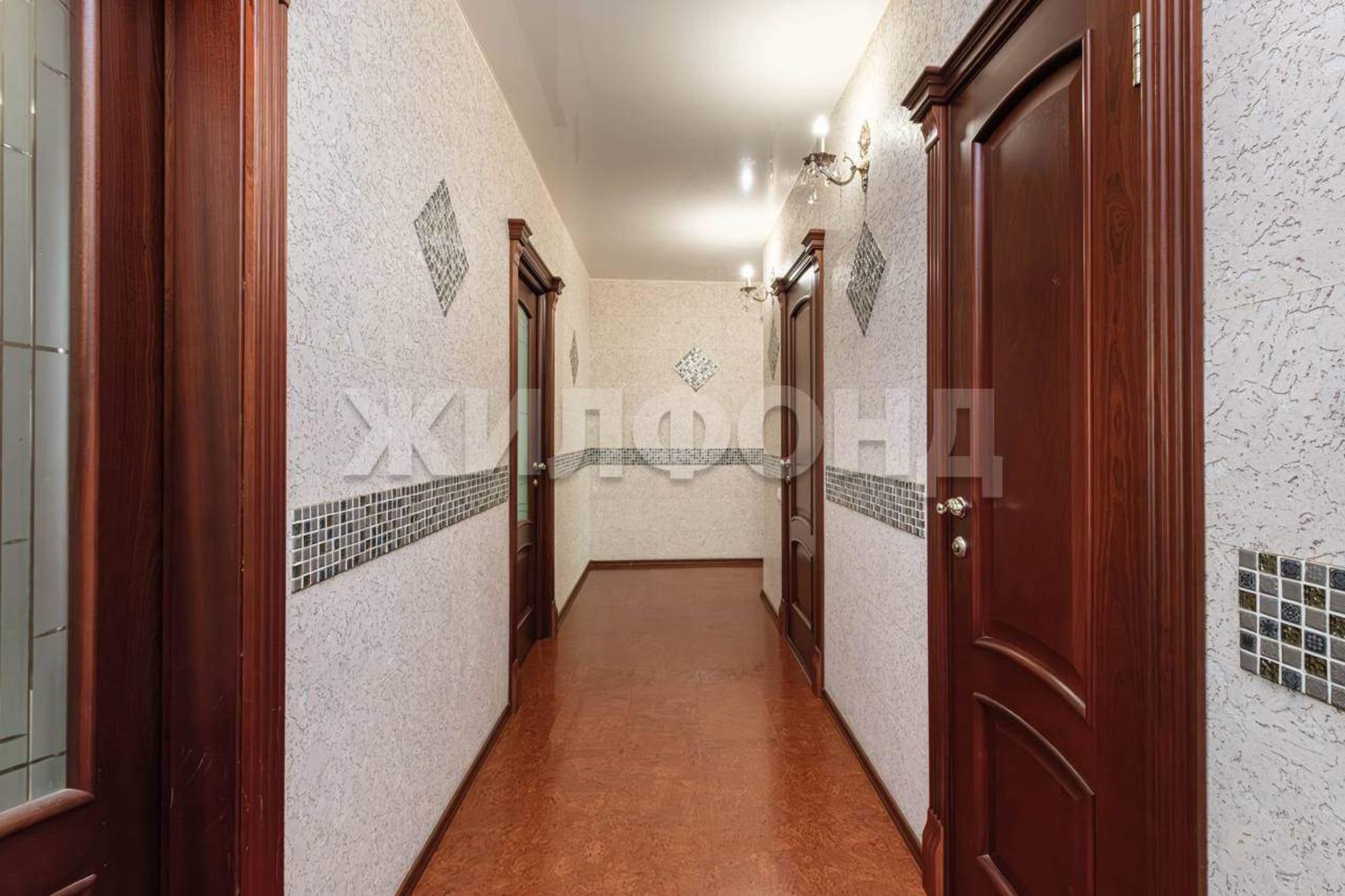 Купить квартиру за 10 300 000 рублей на Вилюйская улица, д.8