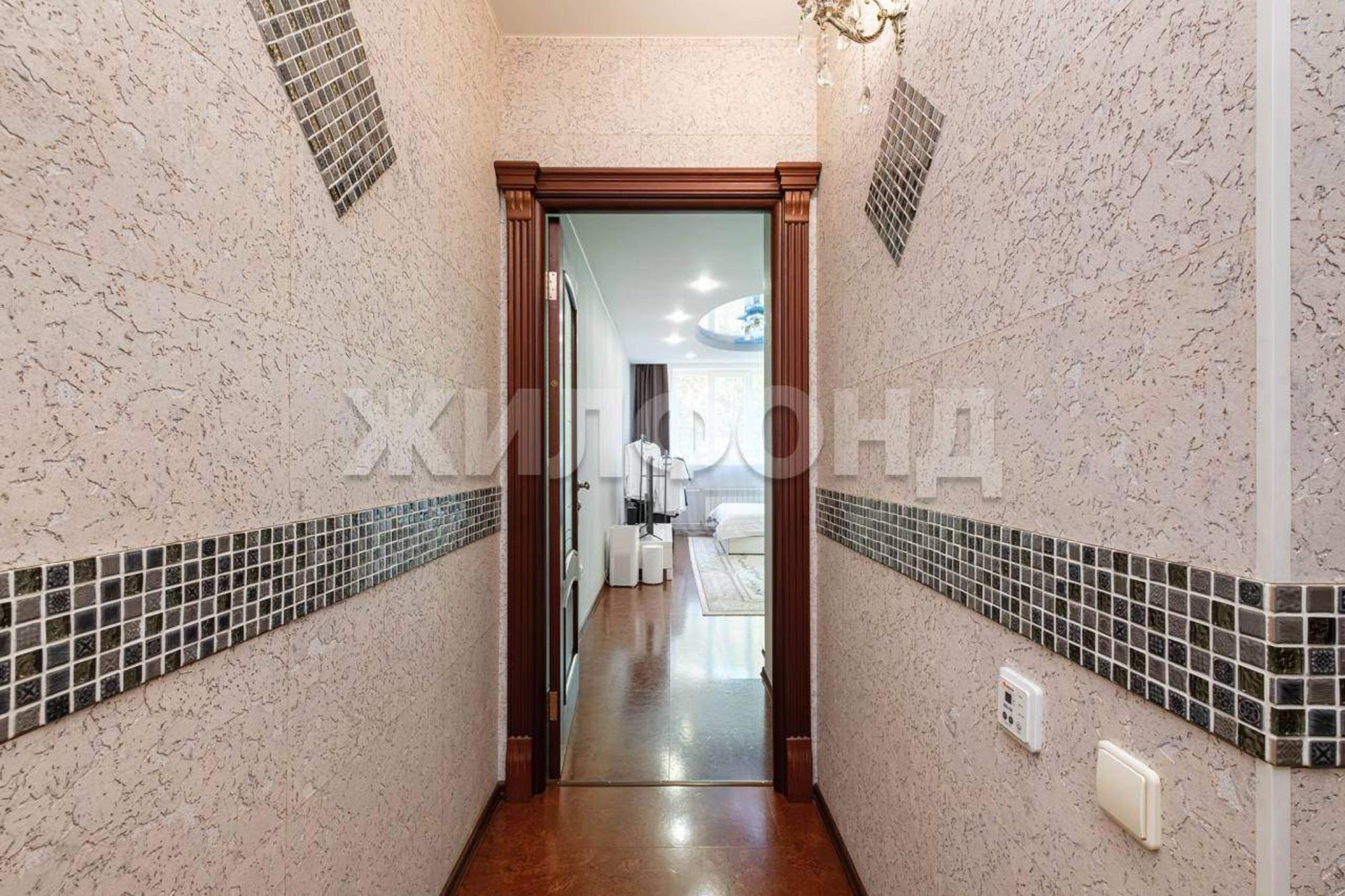 Купить квартиру за 10 300 000 рублей на Вилюйская улица, д.8