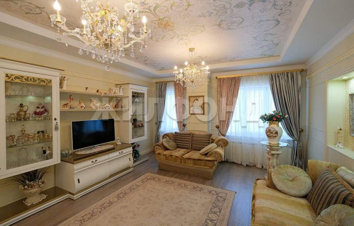 2-комн квартира Чаплыгина улица, д.93